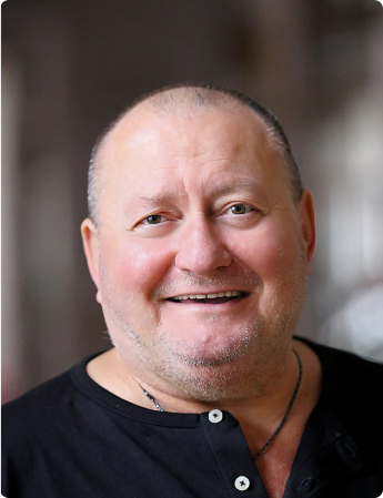 Hodu József portréja a Békéscsabai Jókai Színházban