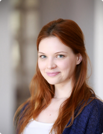 Papp Barbara portréja a Békéscsabai Jókai Színházban