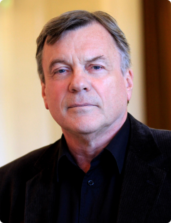 Tomanek Gábor portréja a Békéscsabai Jókai Színházban