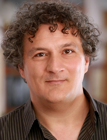 Laurinyecz Zoltán portréja a Békéscsabai Jókai Színházban